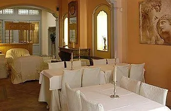 Hotel Notre Dame Μπριζ